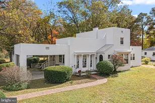 171 Beach Rd, White Stone, VA 22578 - Photo 1