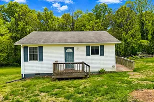 4085 S Blue Ridge Turnpike, Rochelle, VA 22738 - Photo 1