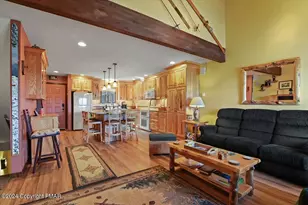 150 Cross Country Ln, Tannersville, PA 18372 - Photo 16