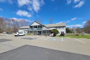 106 Shawnee Square Dr, East Stroudsburg, PA 18301 - Photo 1