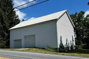 2324 Lake Minsi Dr, Bangor, PA 18013 - Photo 4