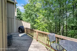 472 Spruce Dr, Tannersville, PA 18372 - Photo 16