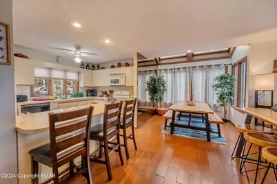  276 Overlook Way, Tannersville, PA 18372 - Photo 10