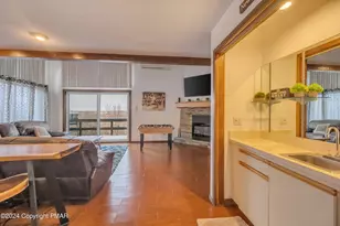 276 Overlook Way, Tannersville, PA 18372 - Photo 16