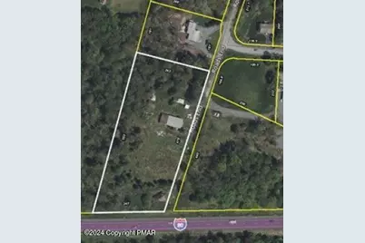  140 Roads End, Long Pond, PA 18334 - Photo 8