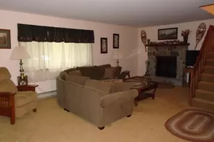 368 Ridge Rd, Pocono Lake, PA 18347 - Photo 8