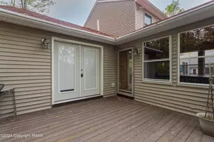 533 Maxatawny Dr, Pocono Lake, PA 18347 - Photo 6
