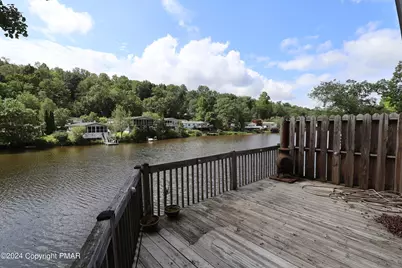  1310 Blue Mountain Circle, Saylorsburg, PA 18353 - Photo 4