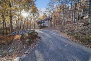 2104 Scarborough Way, Middle Smithfield, PA 18324 - Photo 30