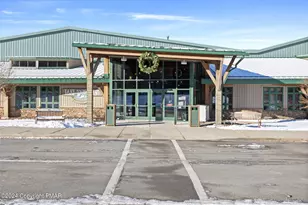 1142 Oakland Pl, Pocono Pines, PA 18350 - Photo 42