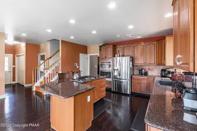  353 Great Bear Way Road, East Stroudsburg, PA 18302 - Photo 16