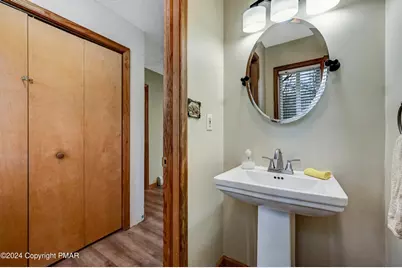  275 Tanglewood Drive, Pocono Pines, PA 18350 - Photo 24