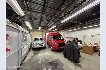  337 N 6th Street, Bangor, PA 18013 - Photo 2