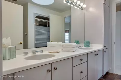  110 Glenmaura Drive, Moosic, PA 18507 - Photo 28