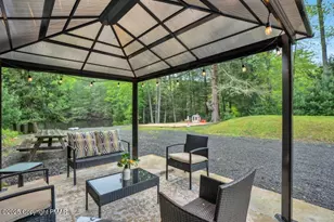 215 President Coolidge Pl, Henryville, PA 18332 - Photo 6