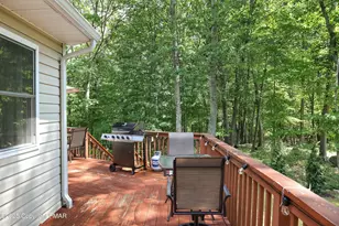 138 Kensington Dr, Bushkill, PA 18324 - Photo 30