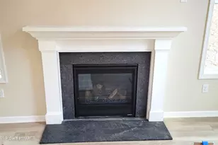 203 Lincoln Ln, East Stroudsburg, PA 18301 - Photo 6