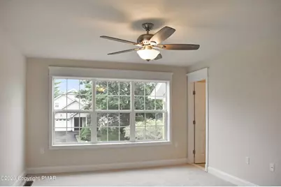  203 Lincoln Lane, East Stroudsburg, PA 18301 - Photo 12