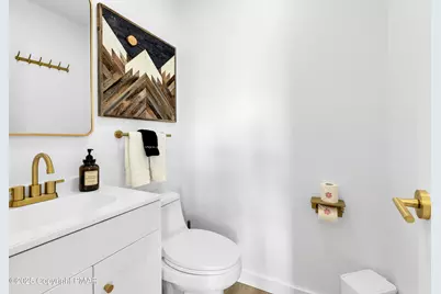  270 Big Pocono Pass, Tannersville, PA 18372 - Photo 12