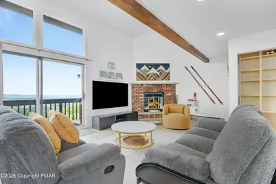  270 Big Pocono Pass, Tannersville, PA 18372 - Photo 22