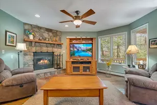 6102 Lakeview Dr, Pocono Pines, PA 18350 - Photo 8