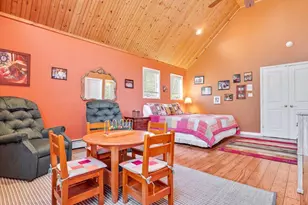 6102 Lakeview Dr, Pocono Pines, PA 18350 - Photo 32