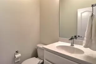 301 Reagan Dr, East Stroudsburg, PA 18301 - Photo 54