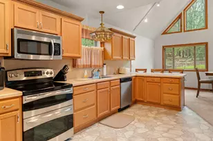 15 Hazard Run Rd, Lake Harmony, PA 18624 - Photo 12