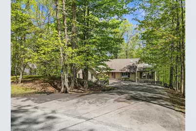  146 Cove Point Circle, Lakeville, PA 18438 - Photo 84