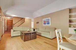 146 Cove Point Cir, Lakeville, PA 18438 - Photo 10