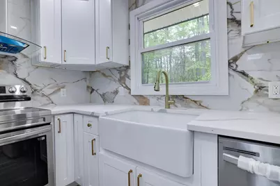  1005 Country Place Drive, Coolbaugh Township, PA 18466 - Photo 24