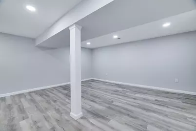  1005 Country Place Drive, Coolbaugh Township, PA 18466 - Photo 8