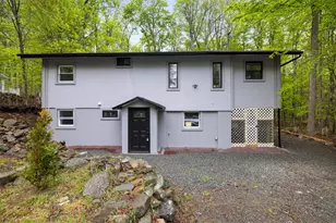 1005 Country Pl Dr, Coolbaugh Township, PA 18466 - Photo 40