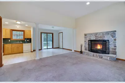  426 Tranquility Court, Long Pond, PA 18334 - Photo 8