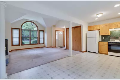  426 Tranquility Court, Long Pond, PA 18334 - Photo 2