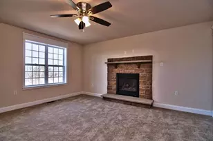 411 Pierce Ln, East Stroudsburg, PA 18301 - Photo 10