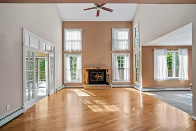  161 Fawnwood Drive, Greentown, PA 18426 - Photo 4