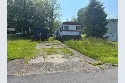  602 Shawnee Street, Roseto, PA 18013 - Photo 2