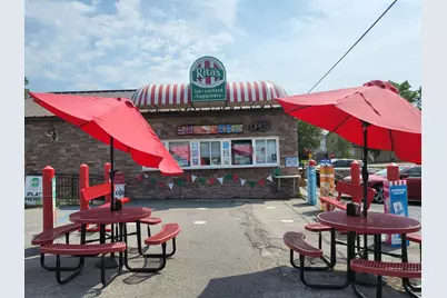  220 Claremont Avenue, Tamaqua, PA 18252 - Photo 2