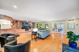 938 Meadow Cir, Bethlehem, PA 18017 - Photo 18