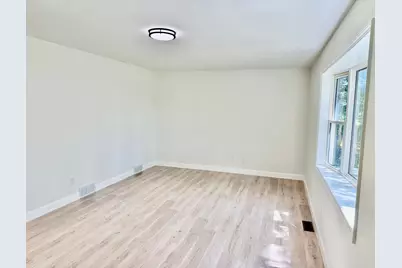  459 Pocono Boulevard, Bushkill, PA 18324 - Photo 12