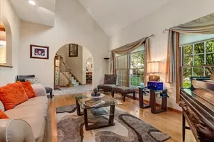 257 Eastshore Dr, East Stroudsburg, PA 18301 - Photo 8
