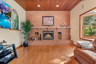 257 Eastshore Dr, East Stroudsburg, PA 18301 - Photo 12