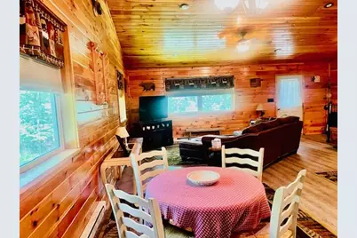  274 Hillary Drive, Freeland, PA 18224 - Photo 8