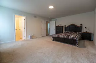 320 Bendelow Ln, Northampton Township, PA 18067 - Photo 16