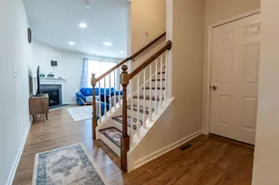 320 Bendelow Ln, Northampton Township, PA 18067 - Photo 4