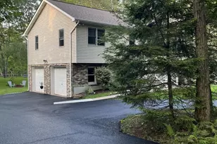 3124 Fern Rd, Pocono Summit, PA 18346 - Photo 6