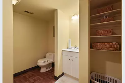  127 Stoneleigh Drive, East Stroudsburg, PA 18301 - Photo 52