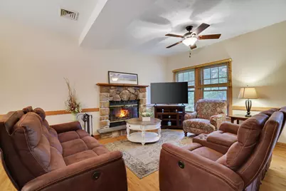  153 Pine Court, Tannersville, PA 18372 - Photo 2