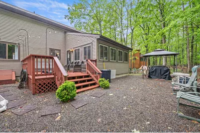  1117 Belaire Drive, East Stroudsburg, PA 18301 - Photo 38